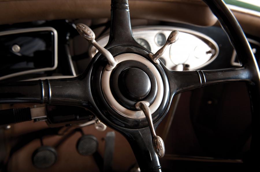 Панель приборов Lincoln Model KB Coupe by Judkins (244-B) 1932 года  (фото 27 из 52)